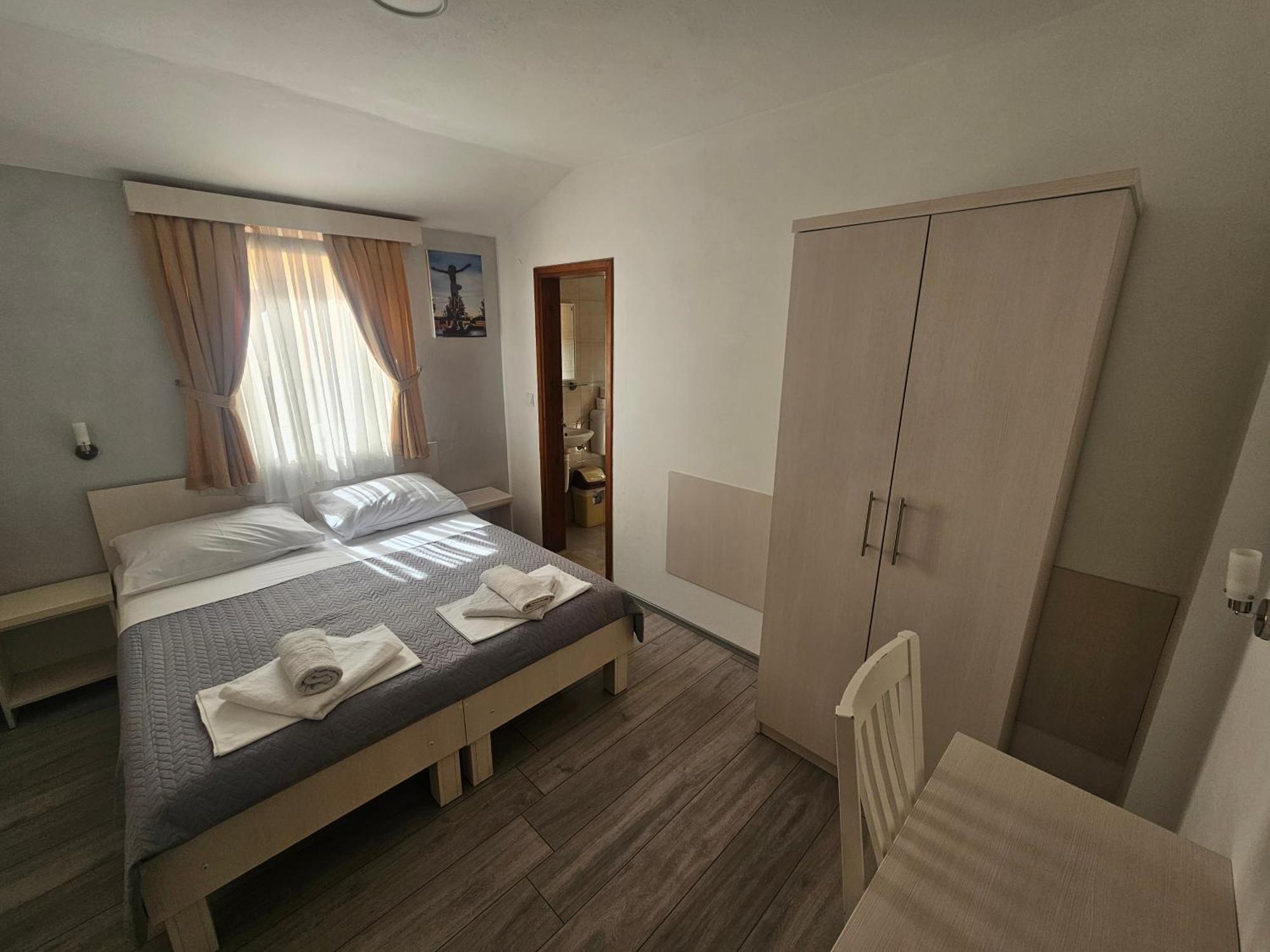 Hotel Pansion Obala à Međugorje Chambre photo