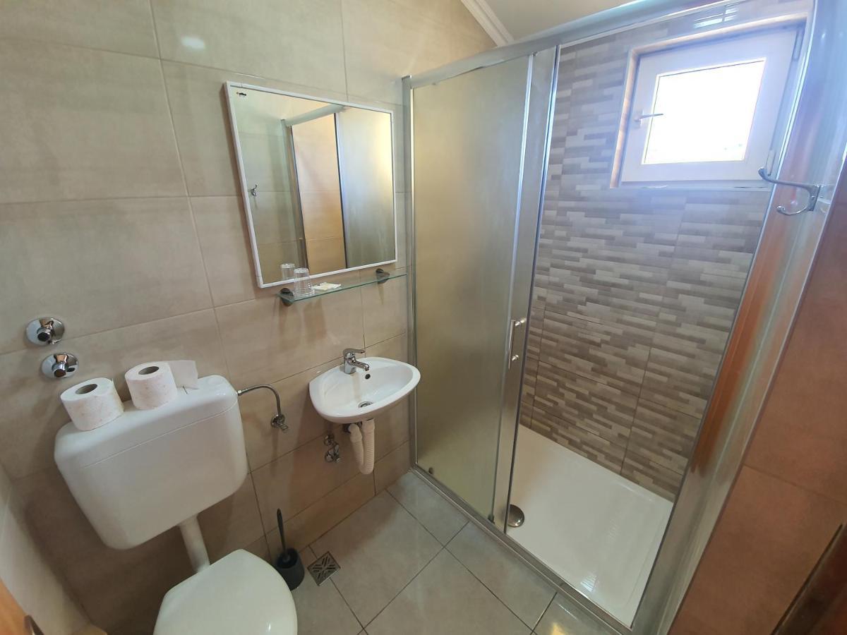 Hotel Pansion Obala à Međugorje Extérieur photo
